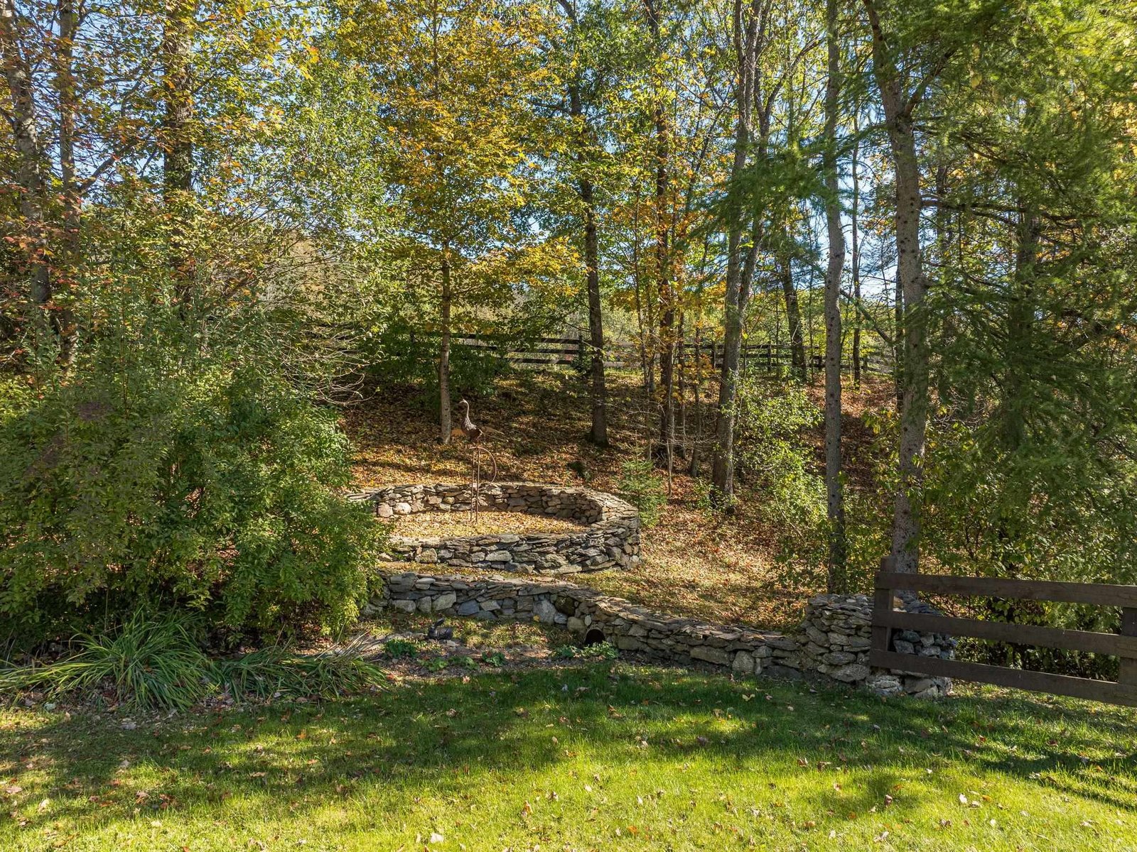 60 Spencer Hollow Road