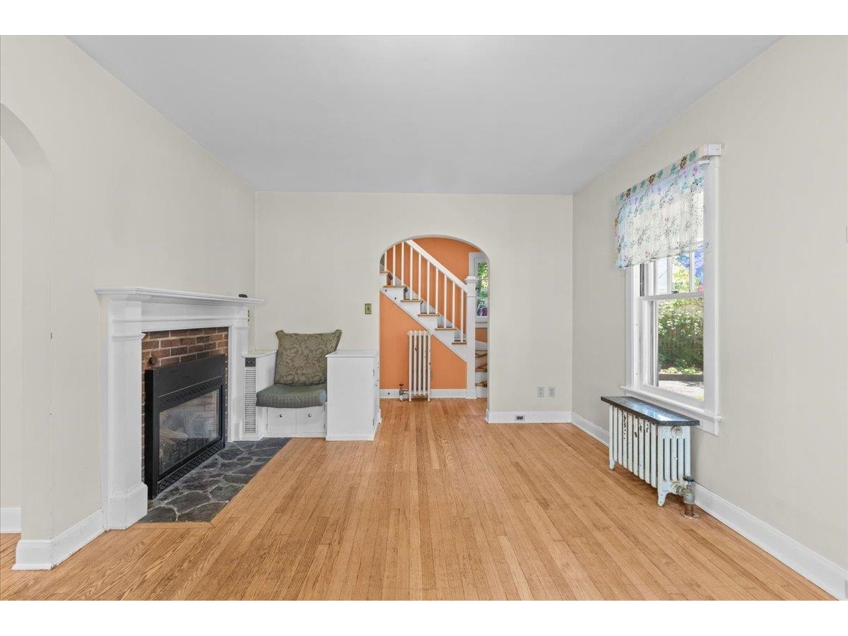 60 University Terrace