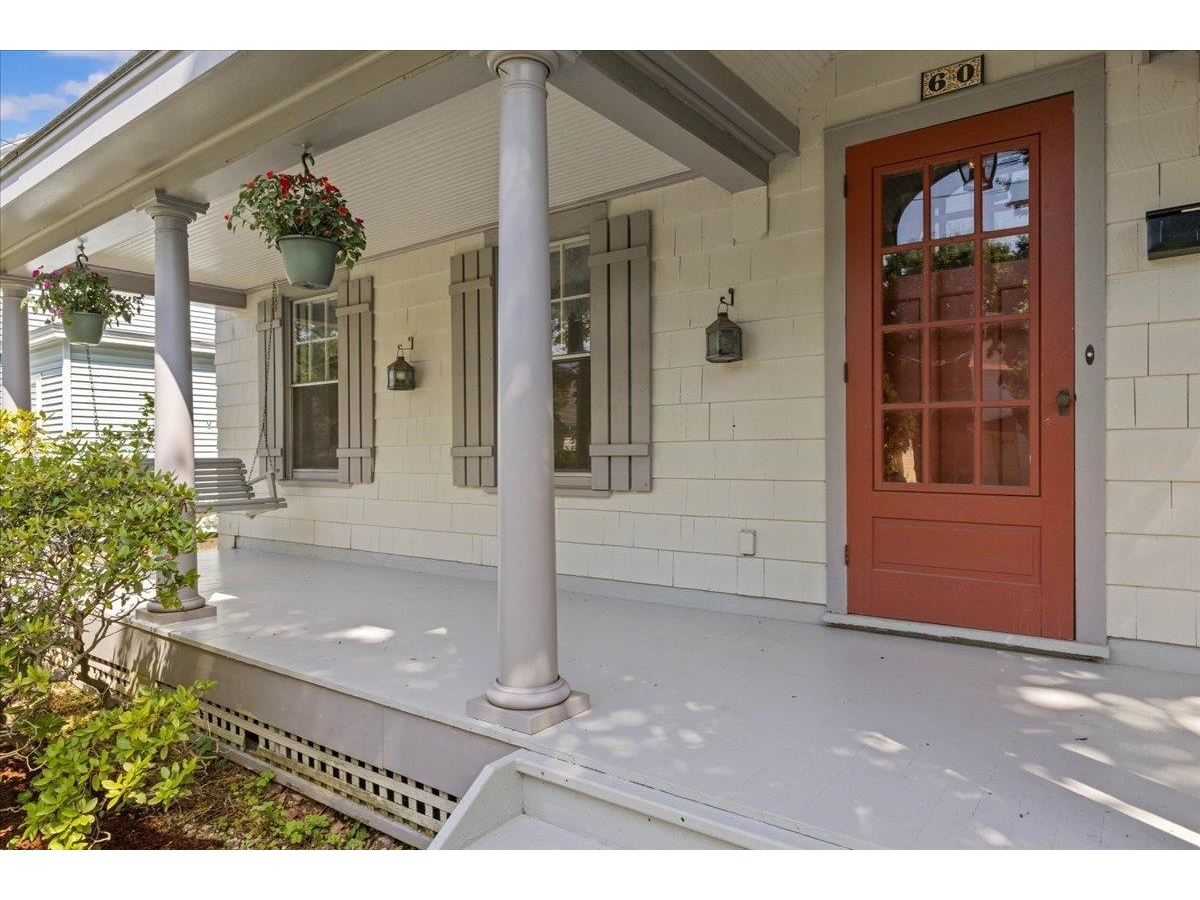 60 University Terrace