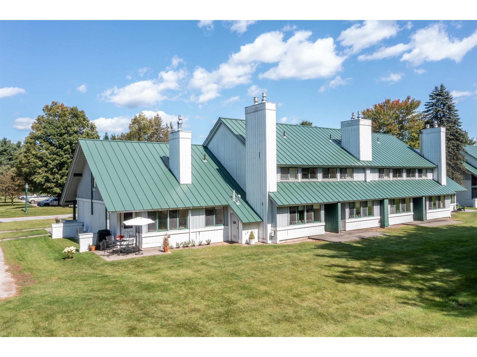 60 Village Green Drive, Unit 2F