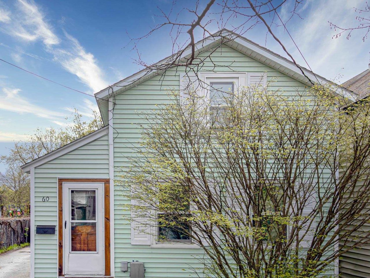 60 Walnut Street
