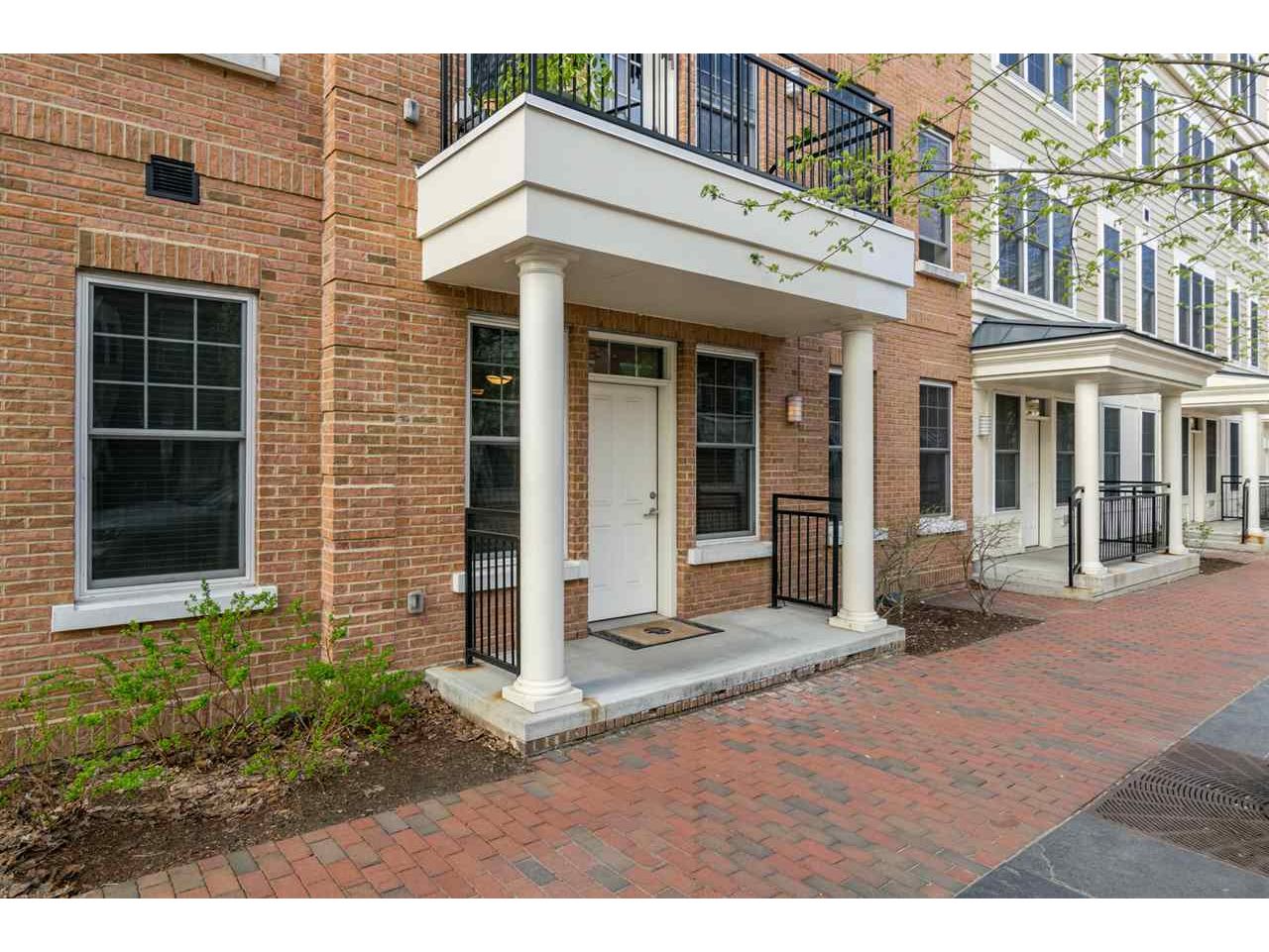 60 Winooski Falls Way, Unit 1118