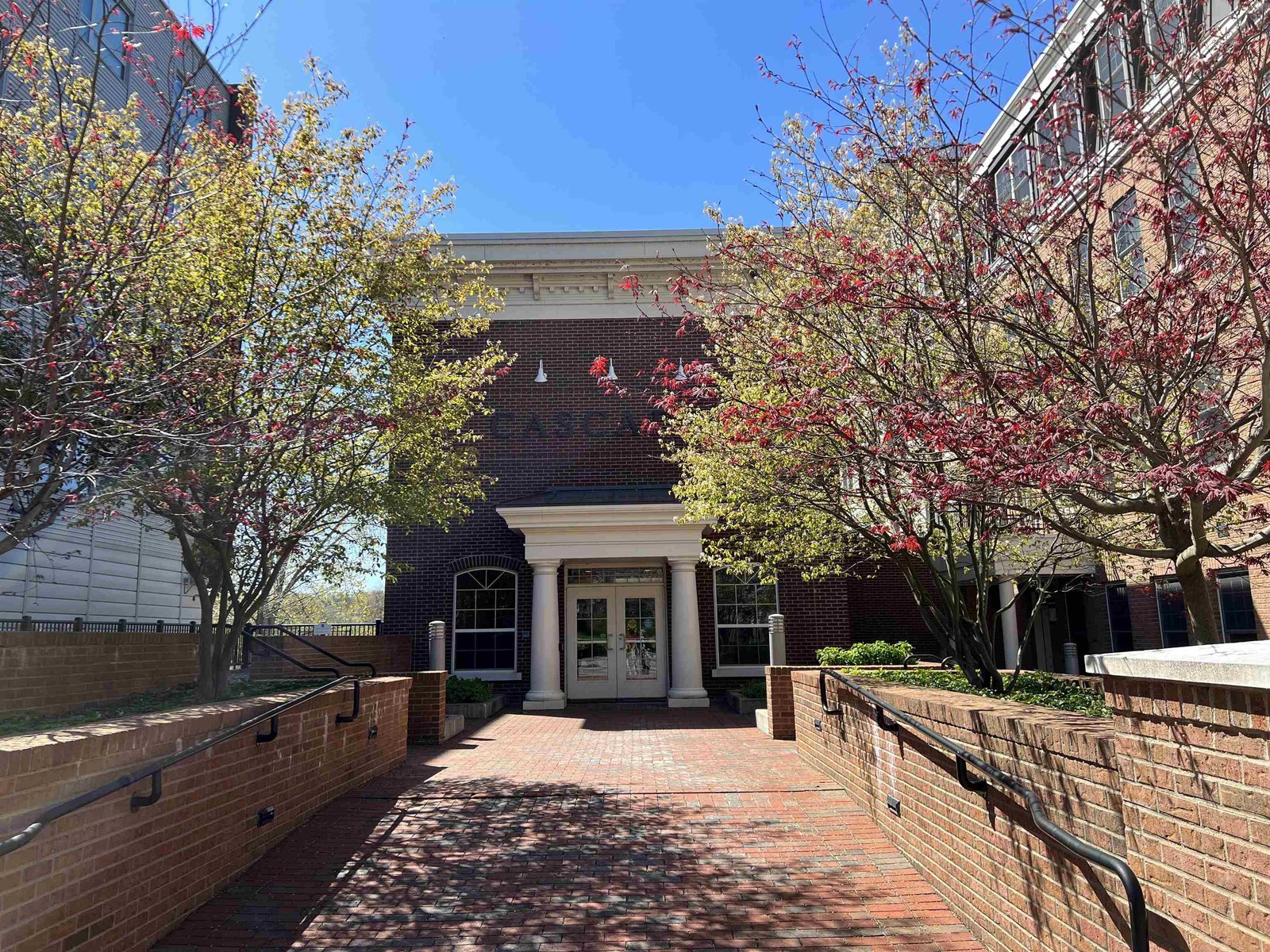 60 Winooski Falls Way, Unit 1202