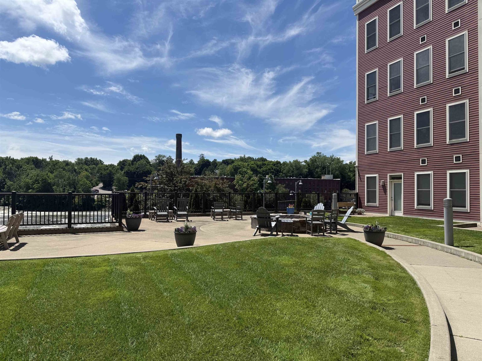 60 Winooski Falls Way, Unit 1217