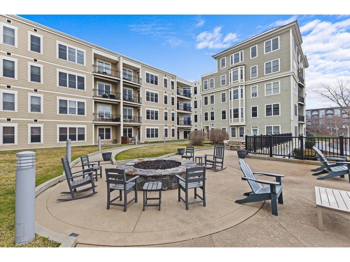 60 Winooski Falls Way, Unit 1315