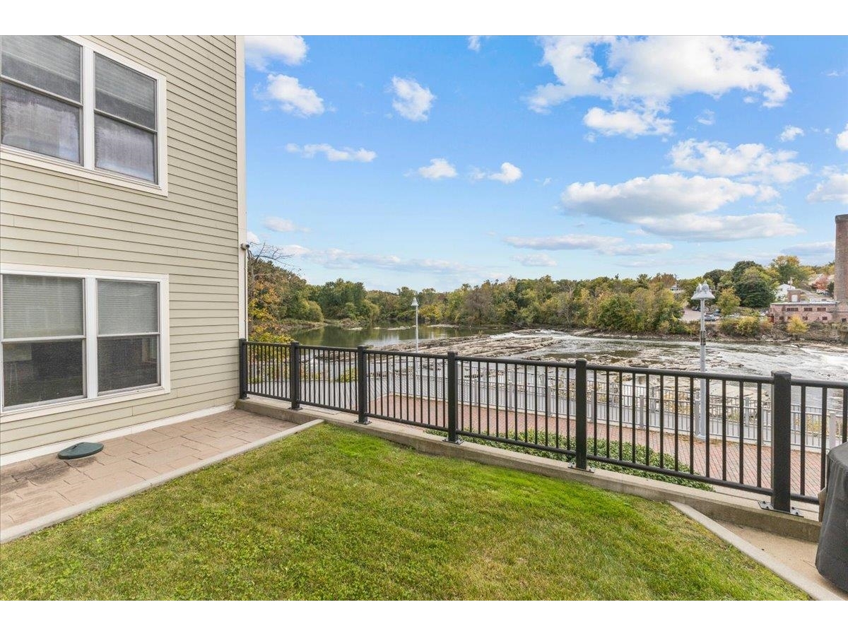 60 Winooski Falls Way, Unit 1315
