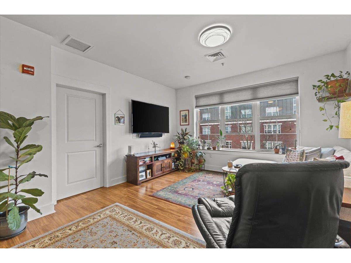 60 Winooski Falls Way, Unit 1315