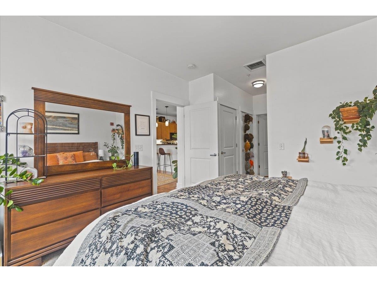 60 Winooski Falls Way, Unit 1315