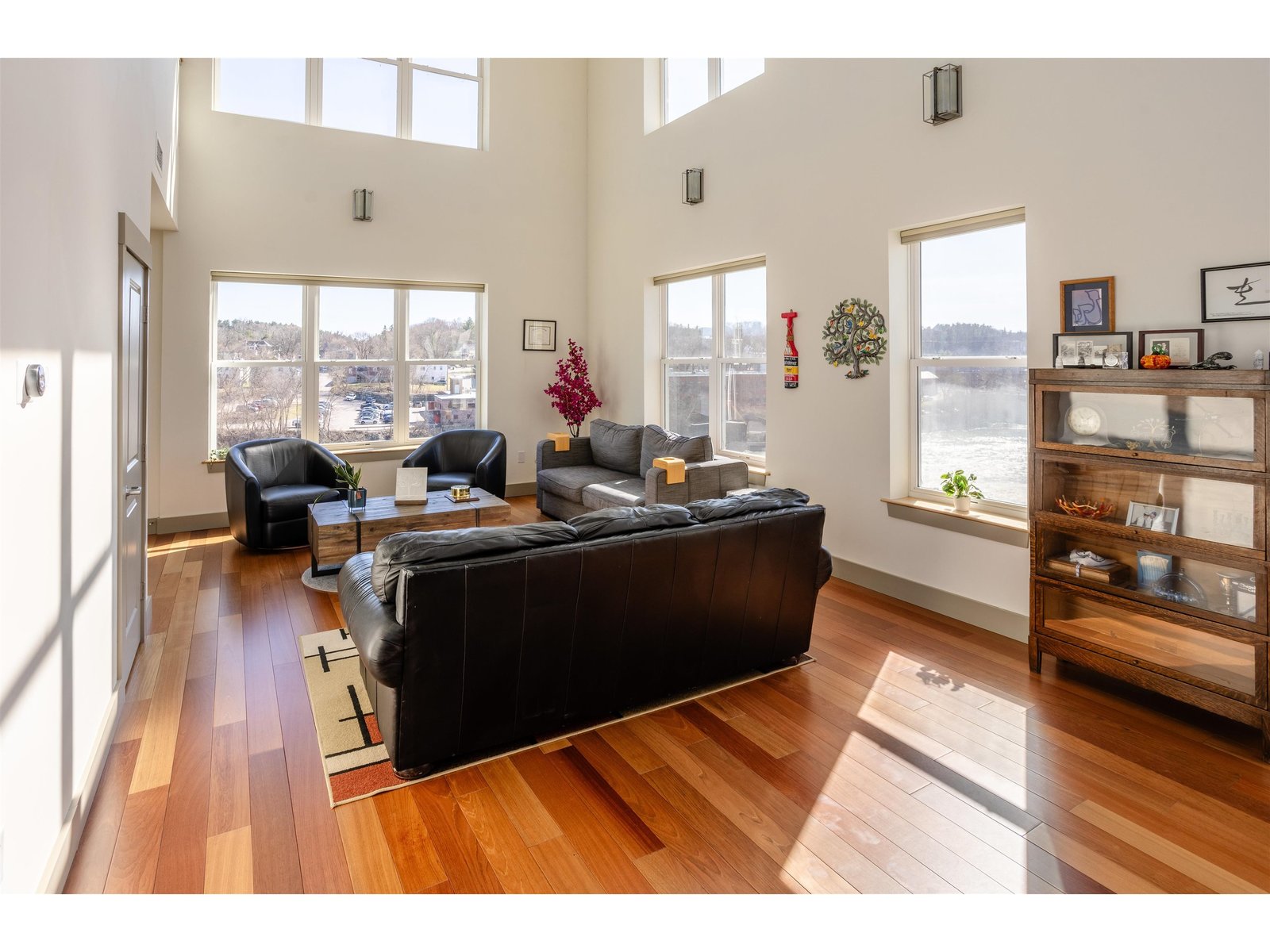 60 Winooski Falls Way, Unit 1404