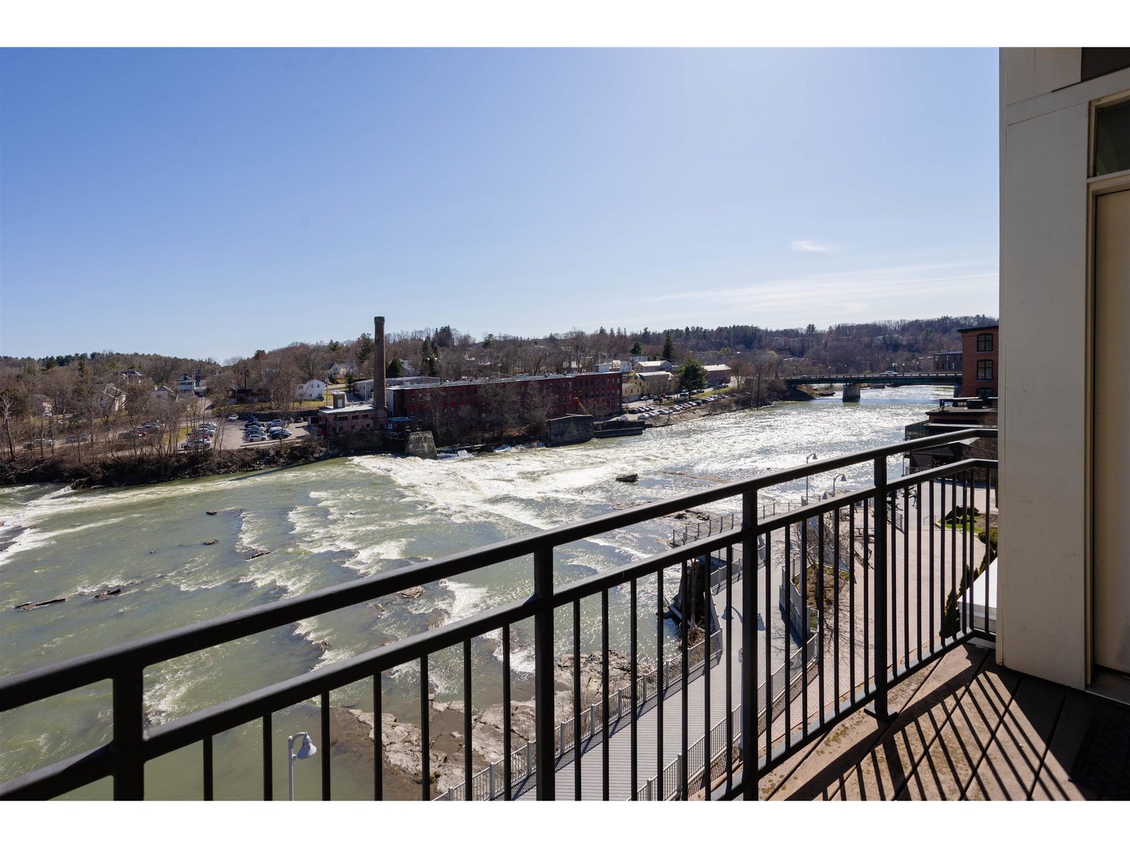 60 Winooski Falls Way, Unit 1404
