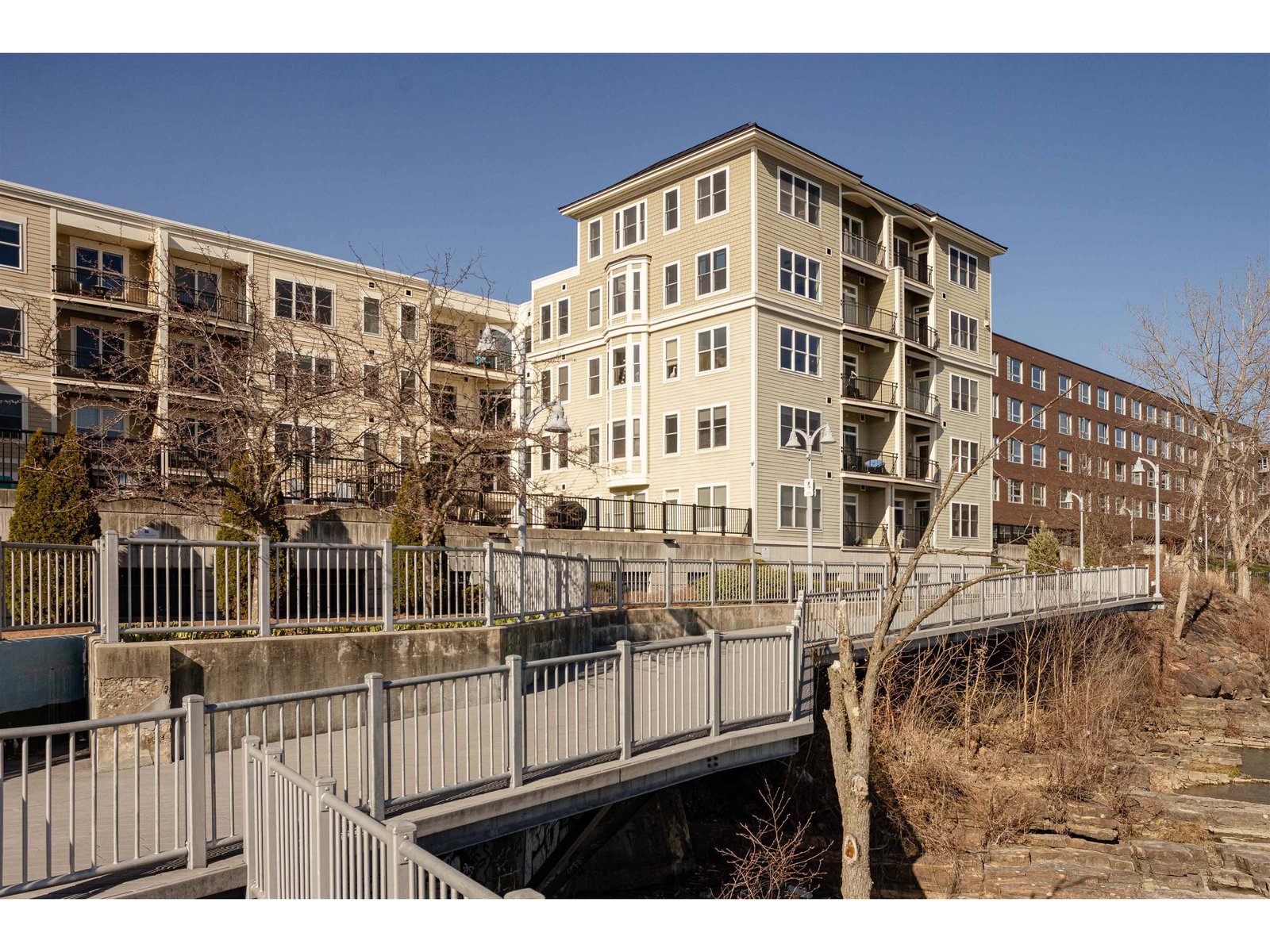 60 Winooski Falls Way, Unit 1404
