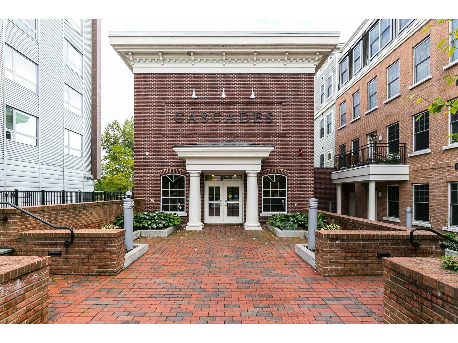 60 Winooski Falls Way, Unit 1414