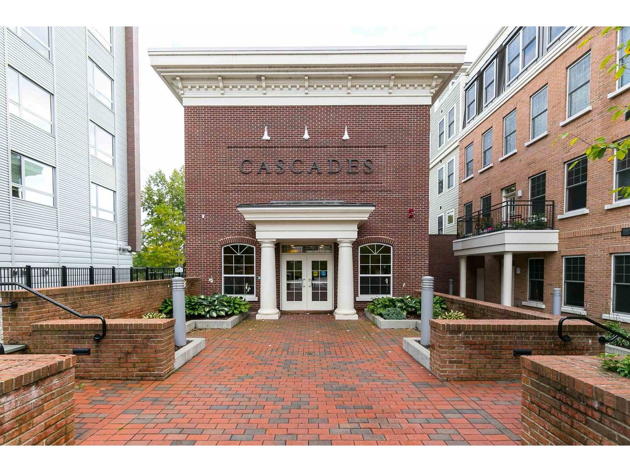 60 Winooski Falls Way, Unit 1418