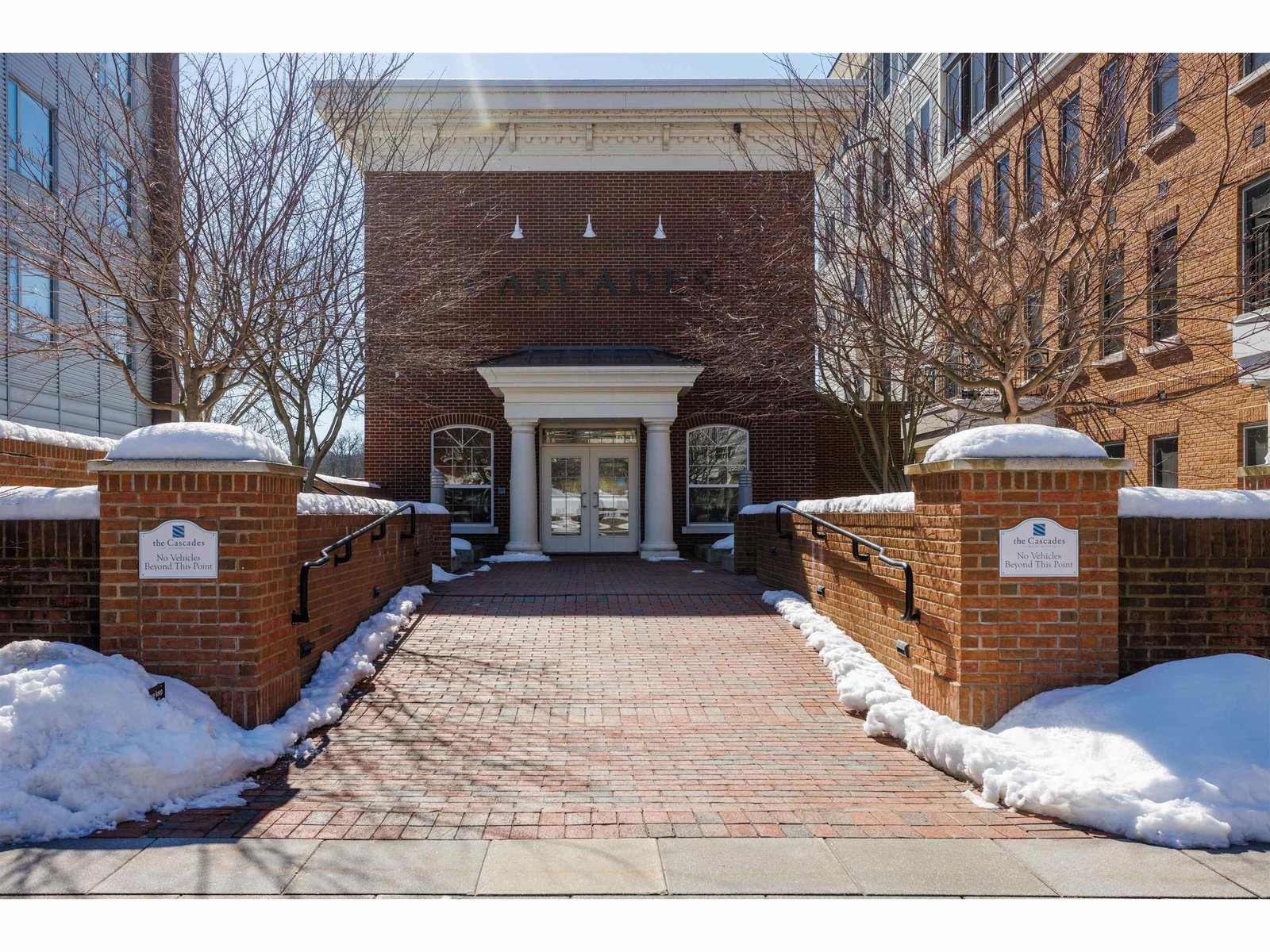 60 Winooski Falls Way, Unit 1418