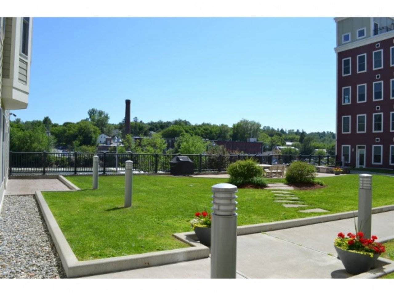 60 Winooski Falls Way, Unit 1107