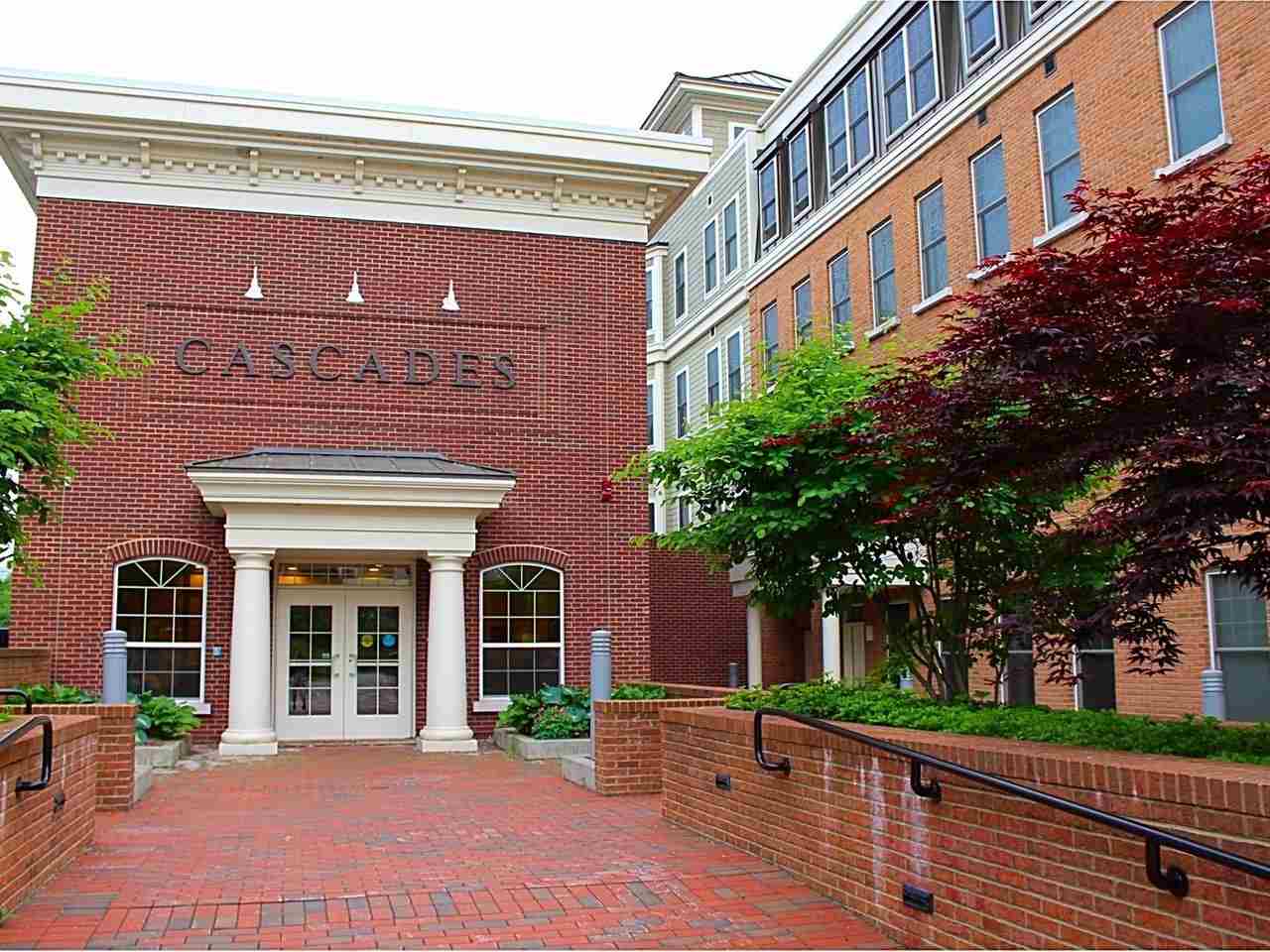 60 Winooski Falls Way, Unit 1313