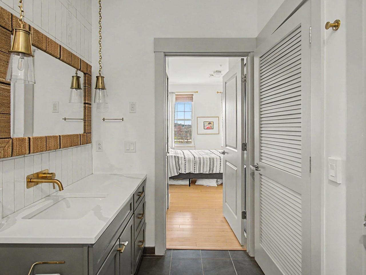 60 Winooski Falls Way, Unit 1412