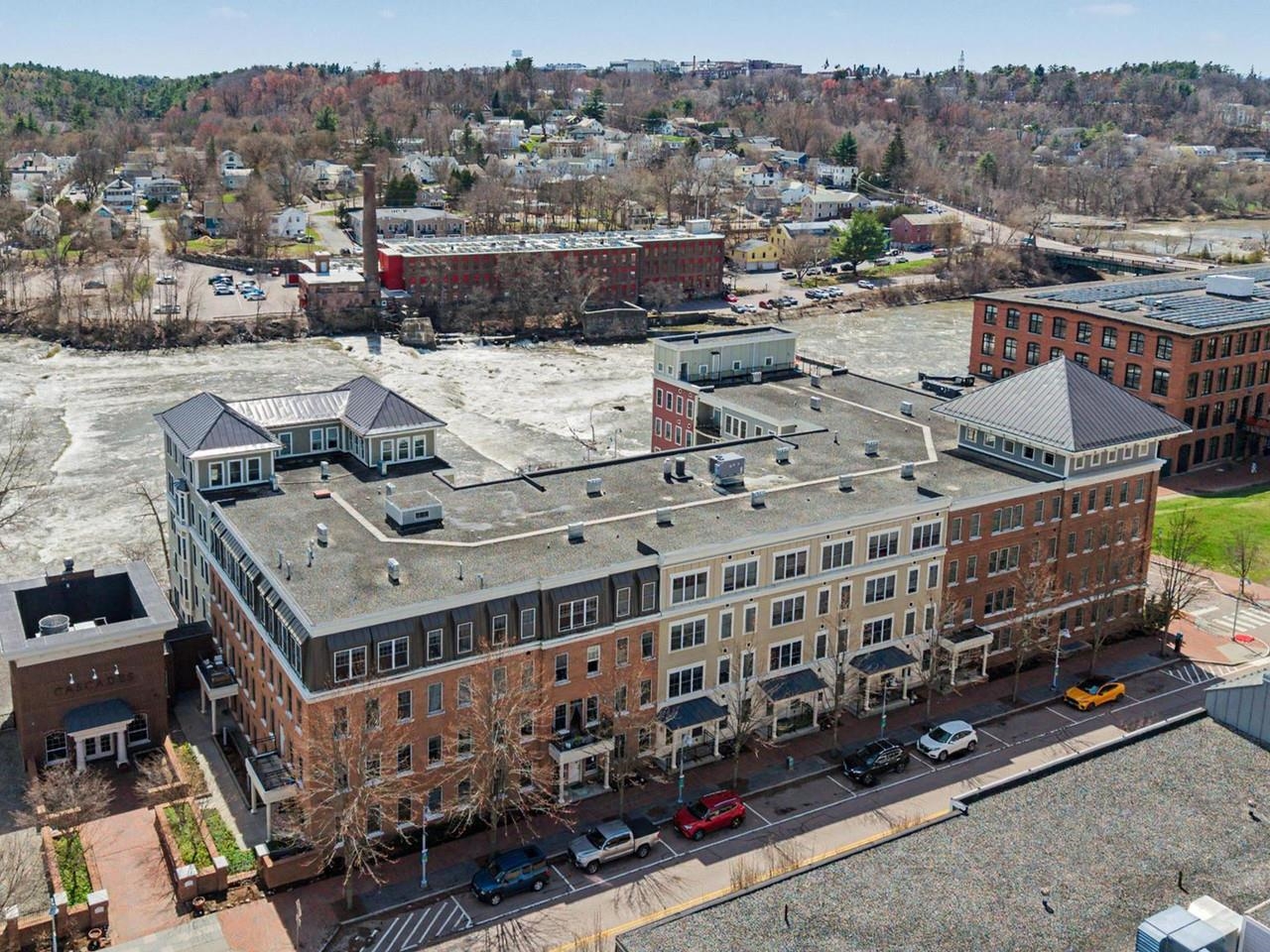 60 Winooski Falls Way, Unit 1412