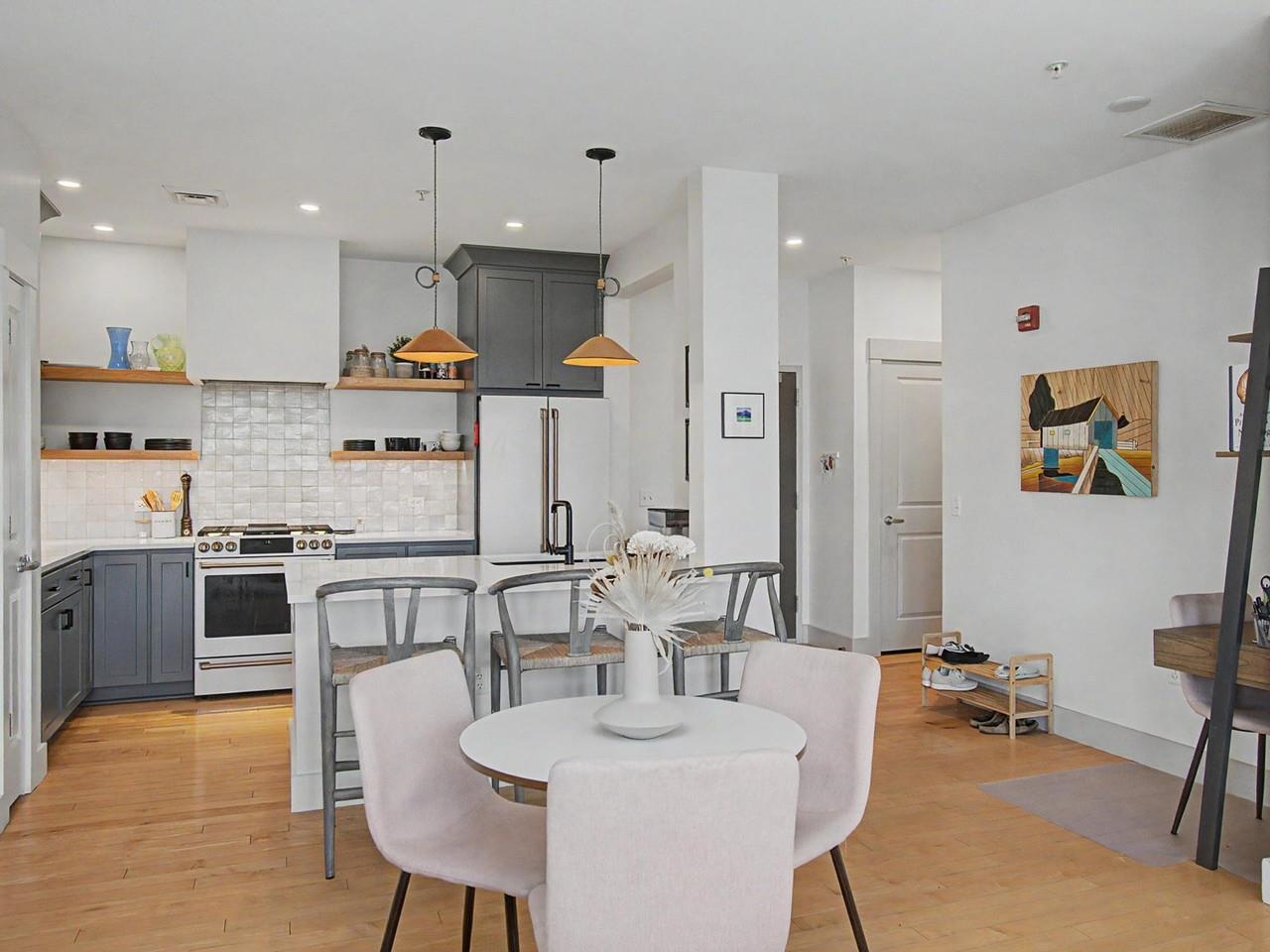 60 Winooski Falls Way, Unit 1412