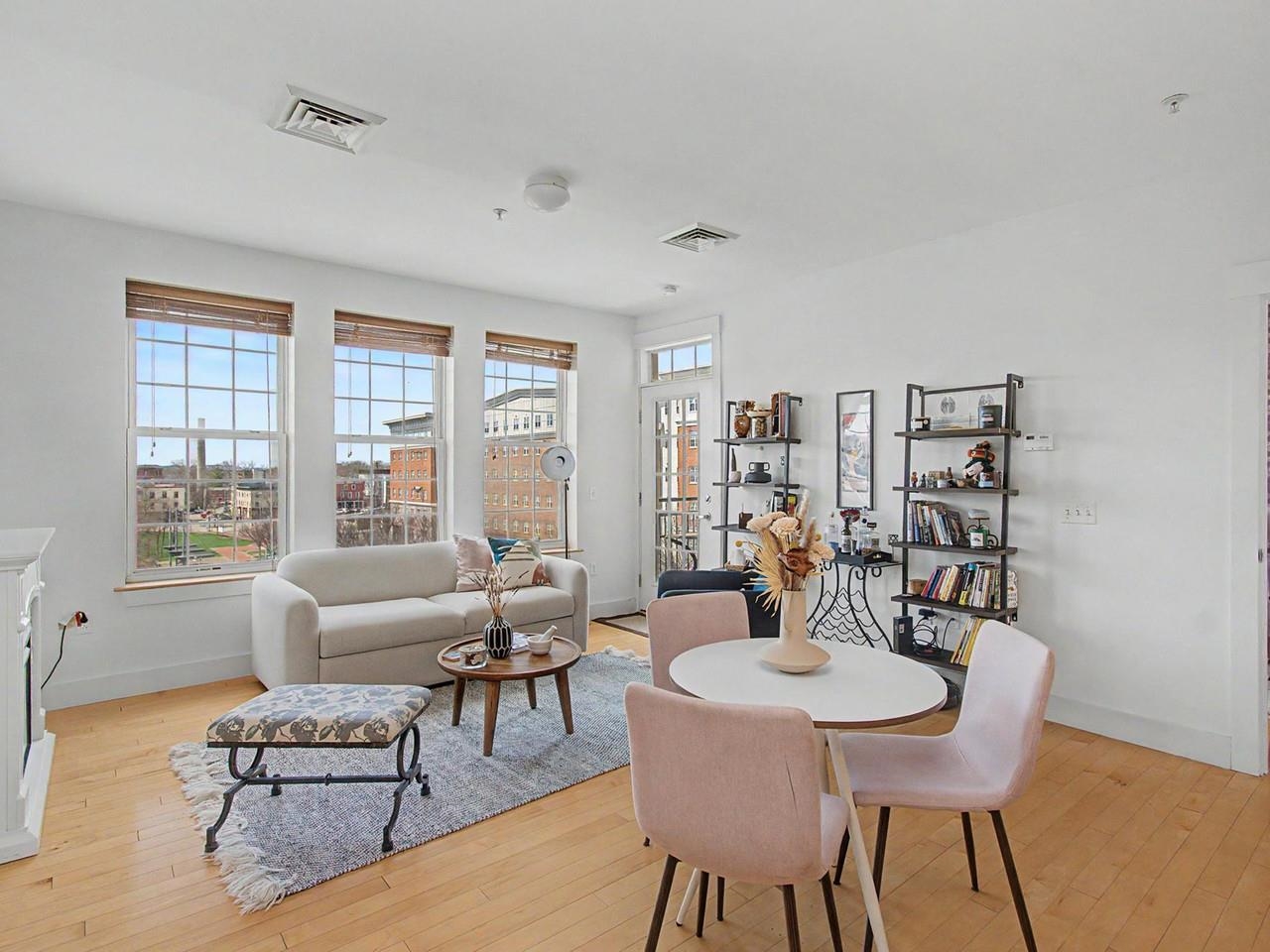 60 Winooski Falls Way, Unit 1412