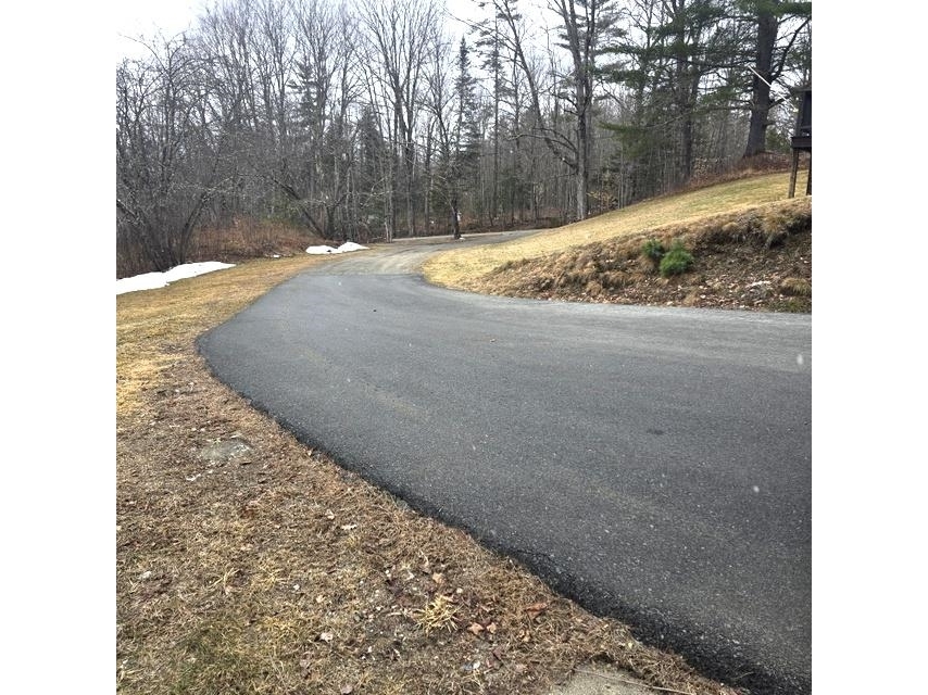 600 White School Road