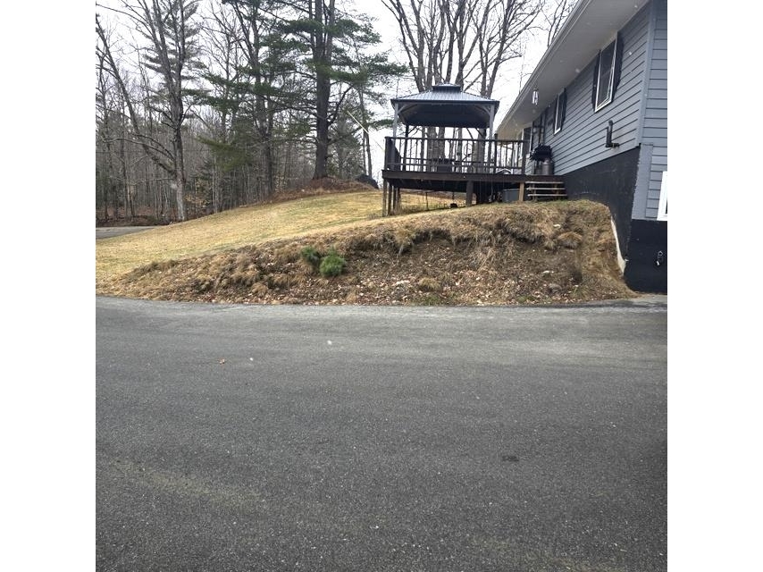 600 White School Road