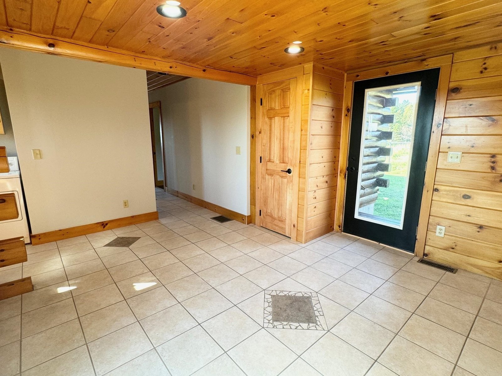 603 Trucott Road