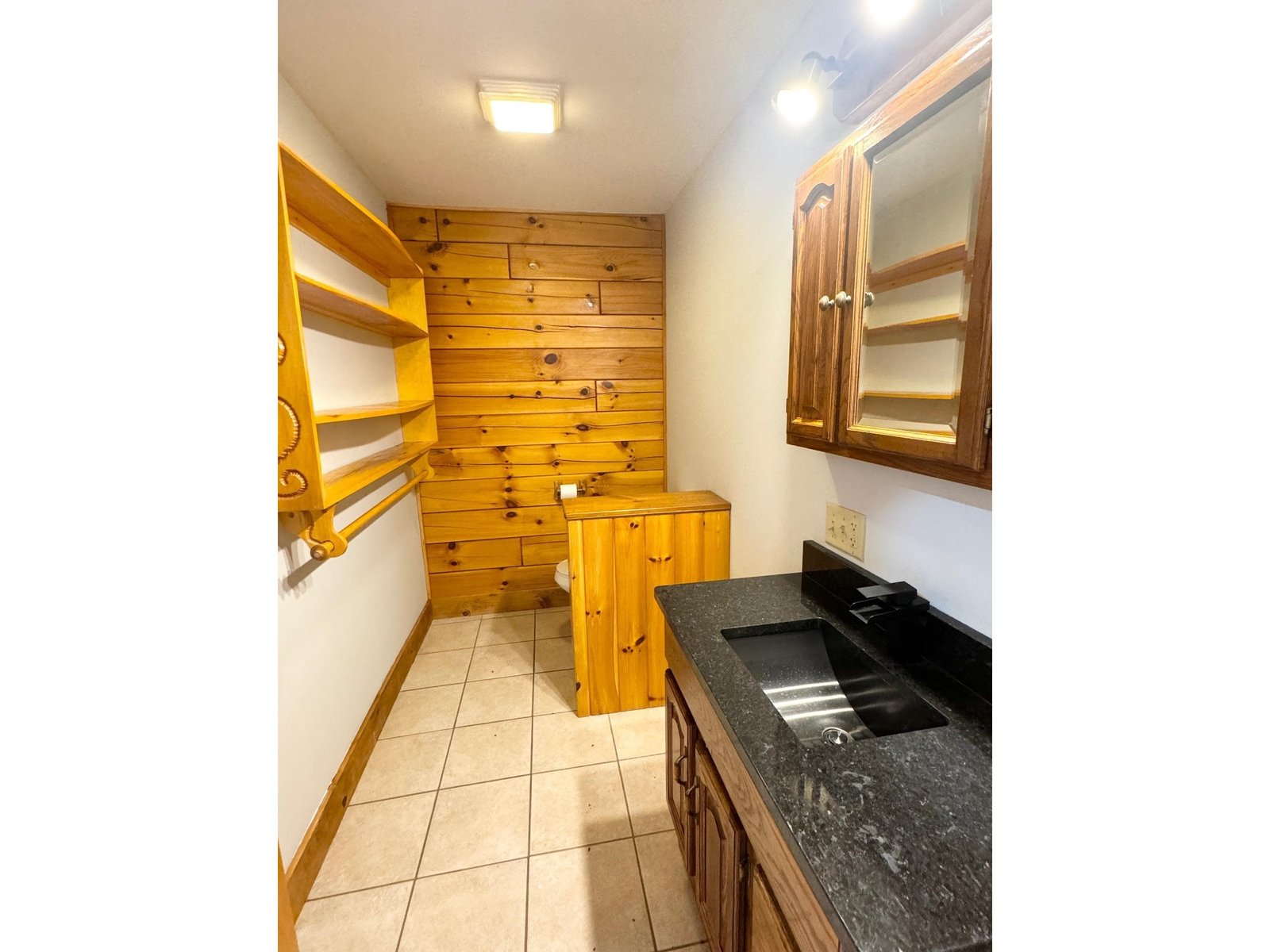 3/4 Bathroom