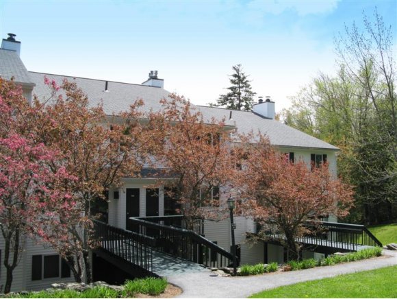 6047 Mountain Road, Unit 33