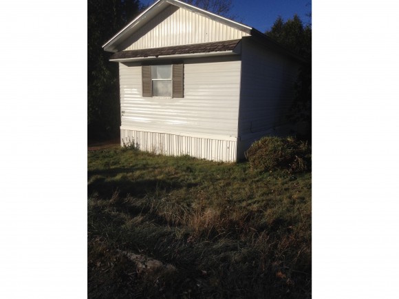 607 Hemlock Lane