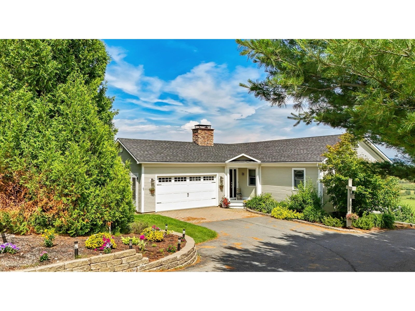 607 Lane Road