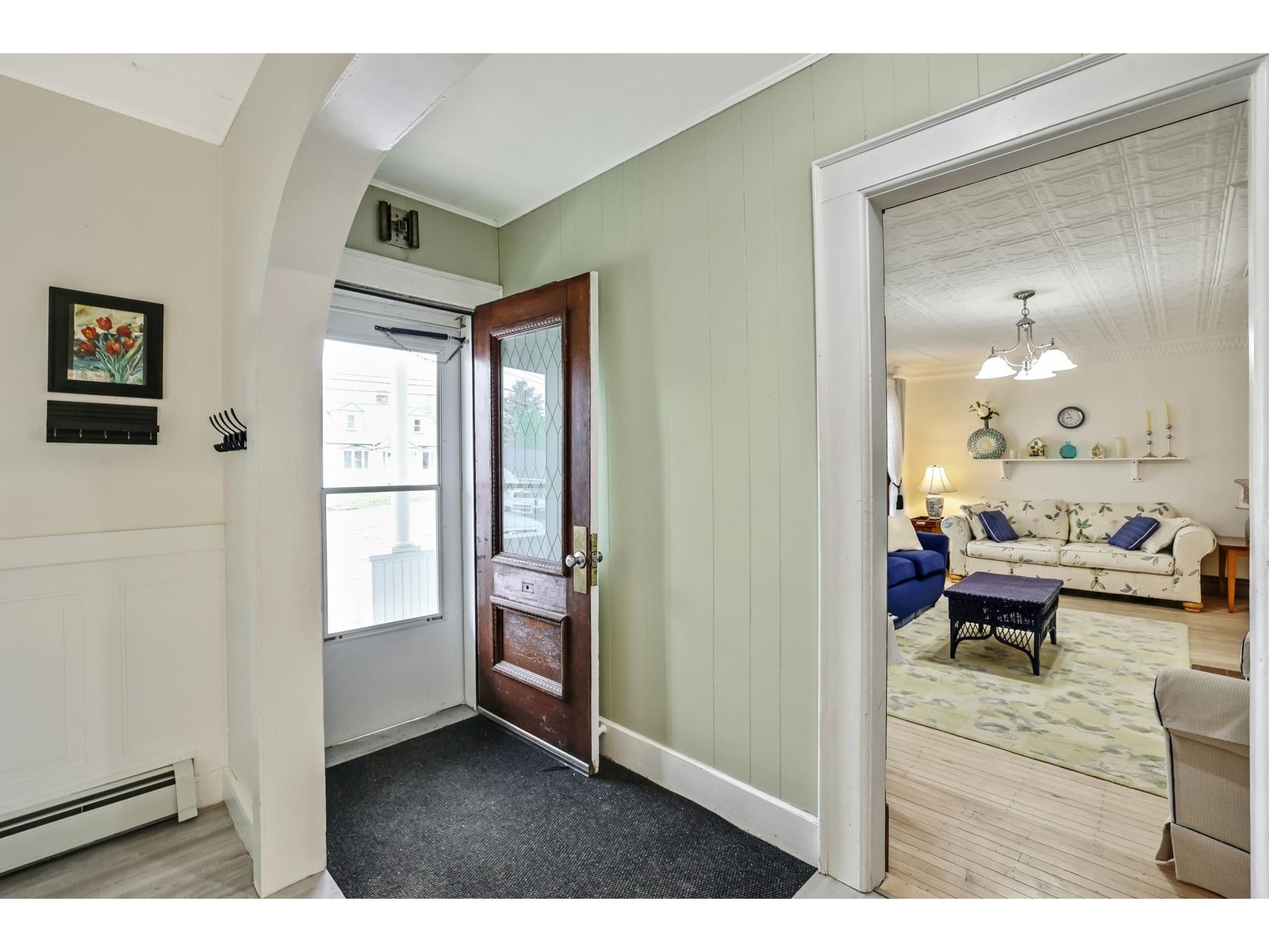 608 East Main Street