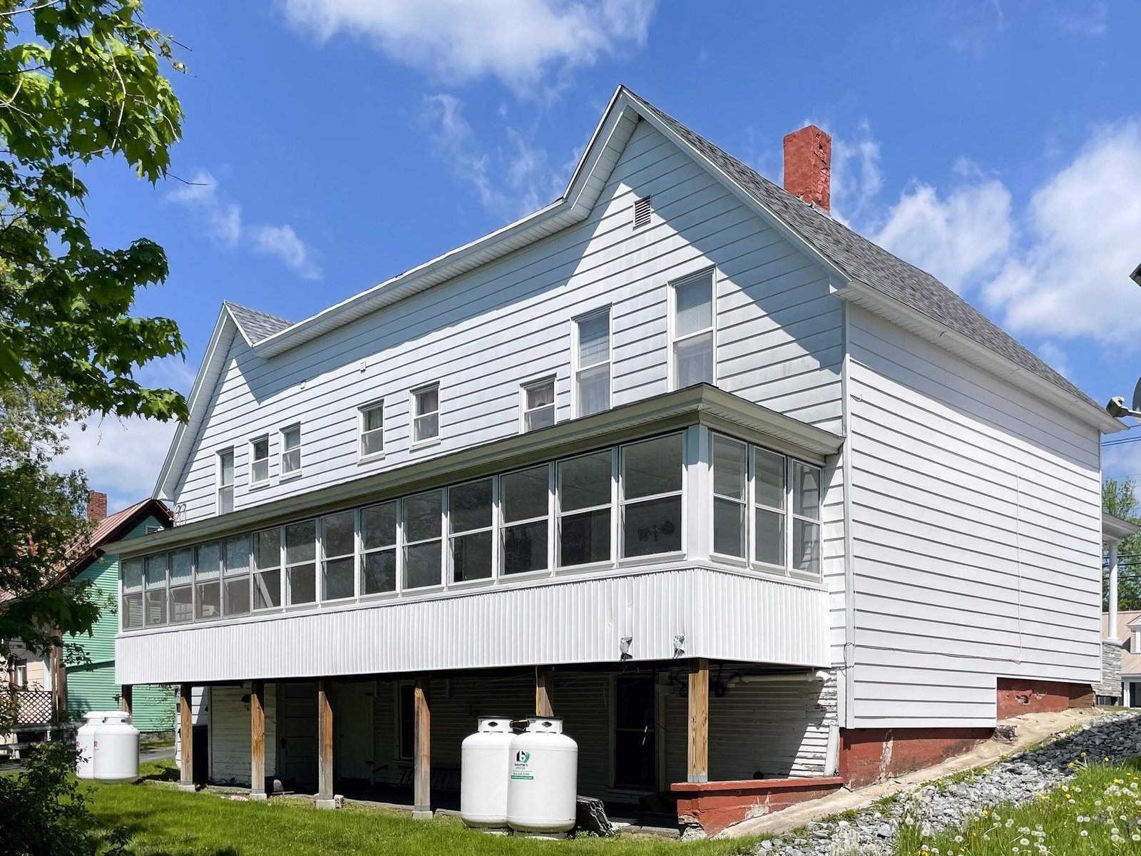 608 East Main Street