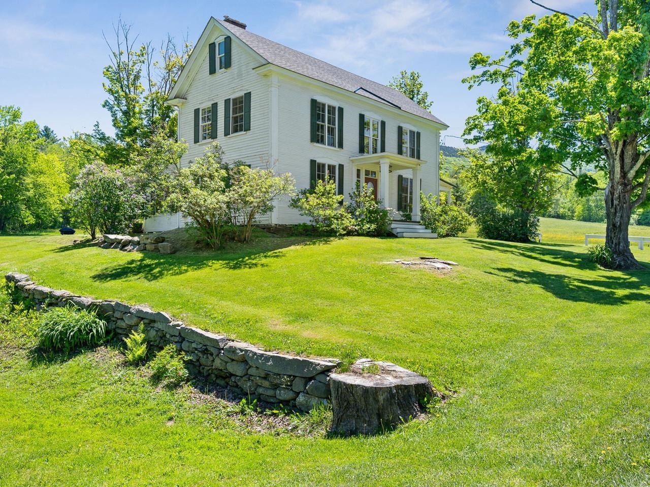 609 Common Road