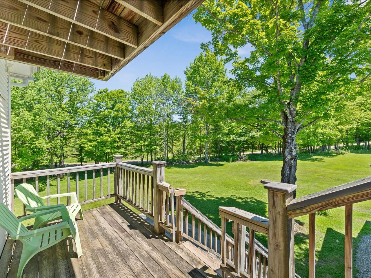 609 Common Road
