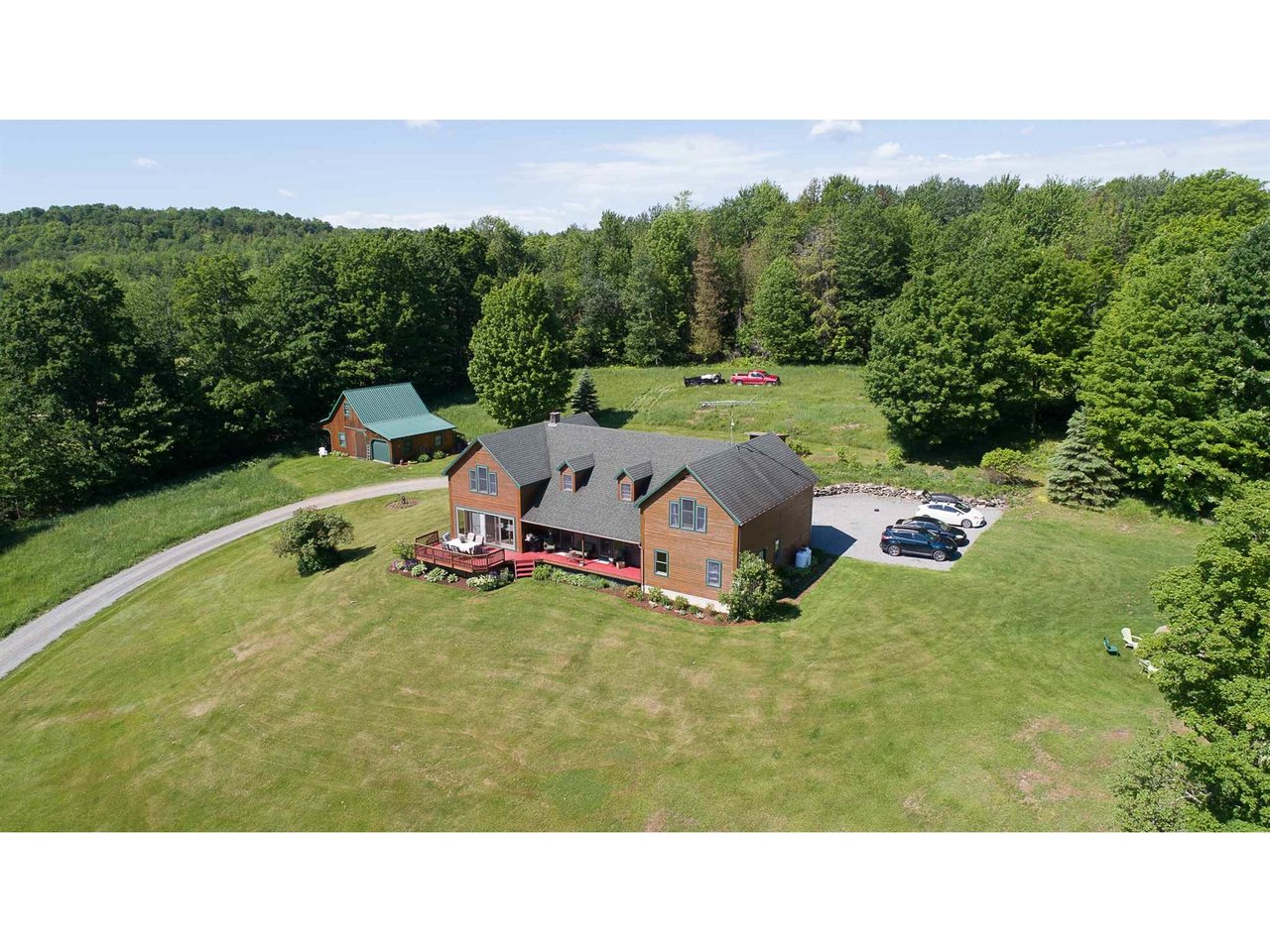6095 Lake Road