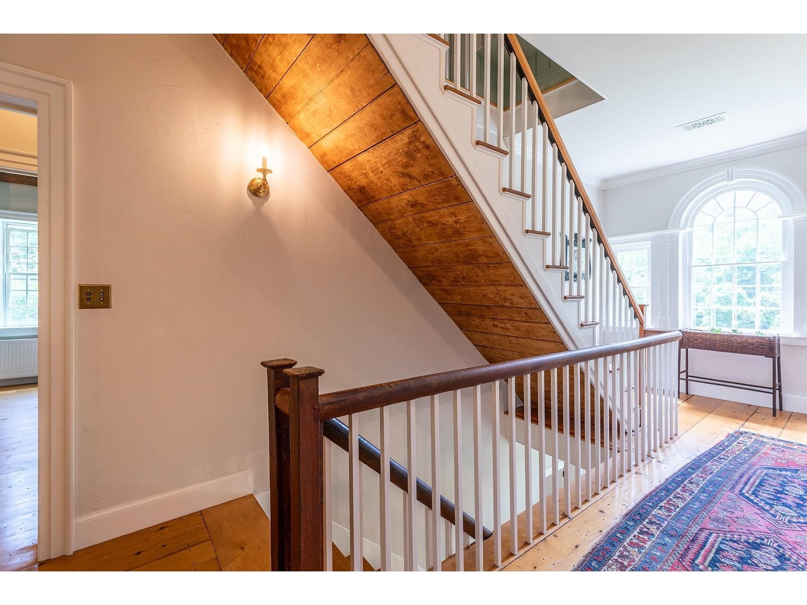61 Academy Circle