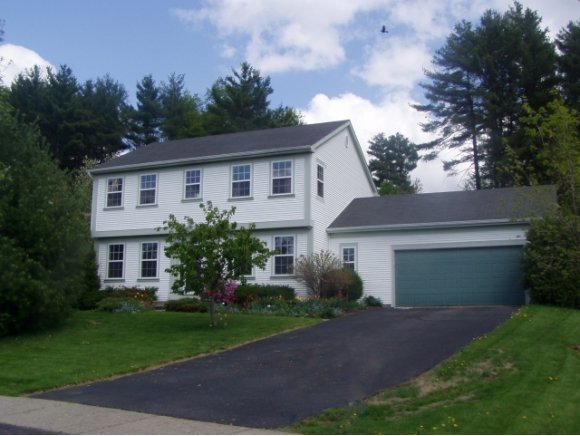 61 Clover Dr
