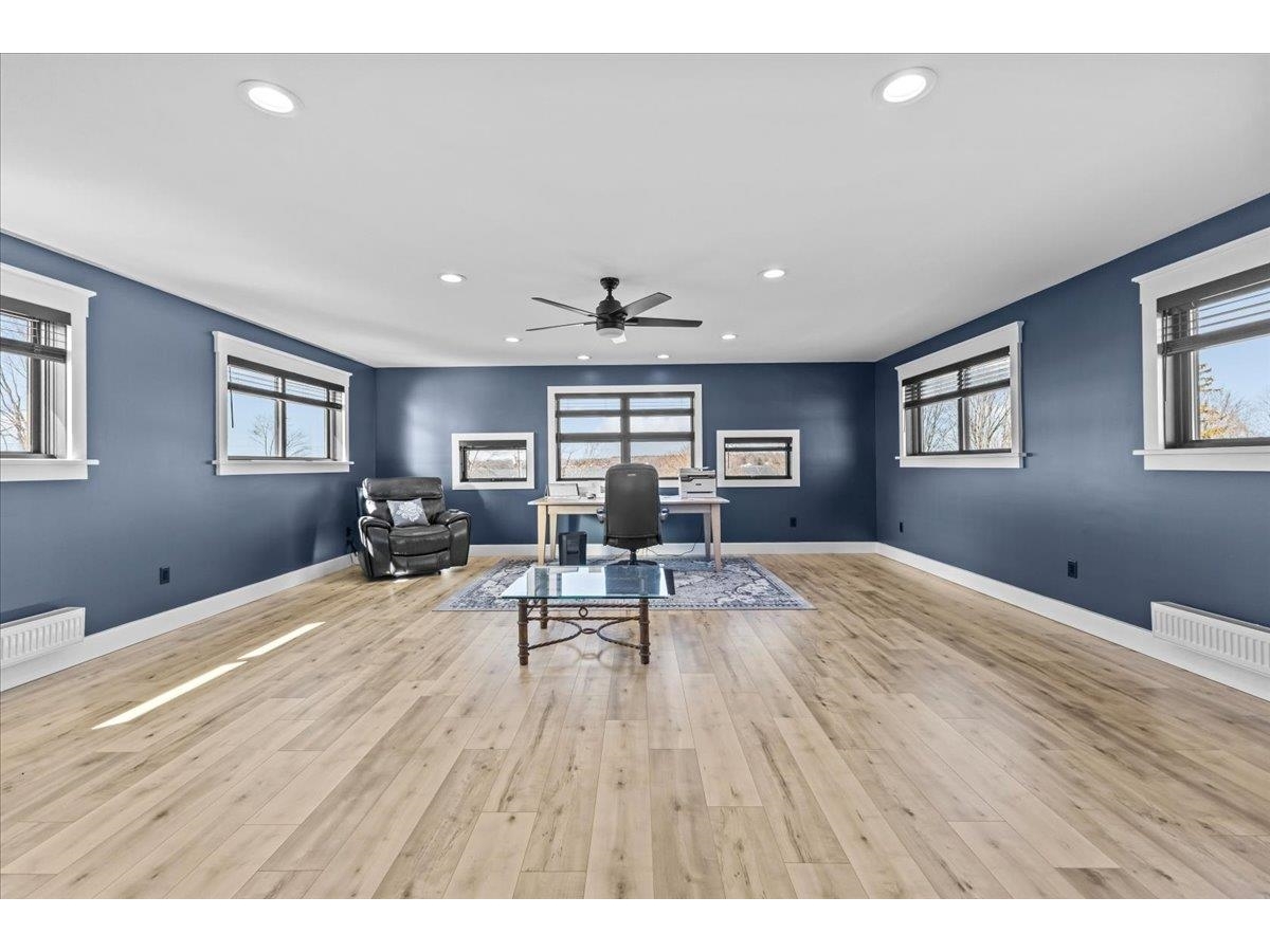 61 Lakewood Drive