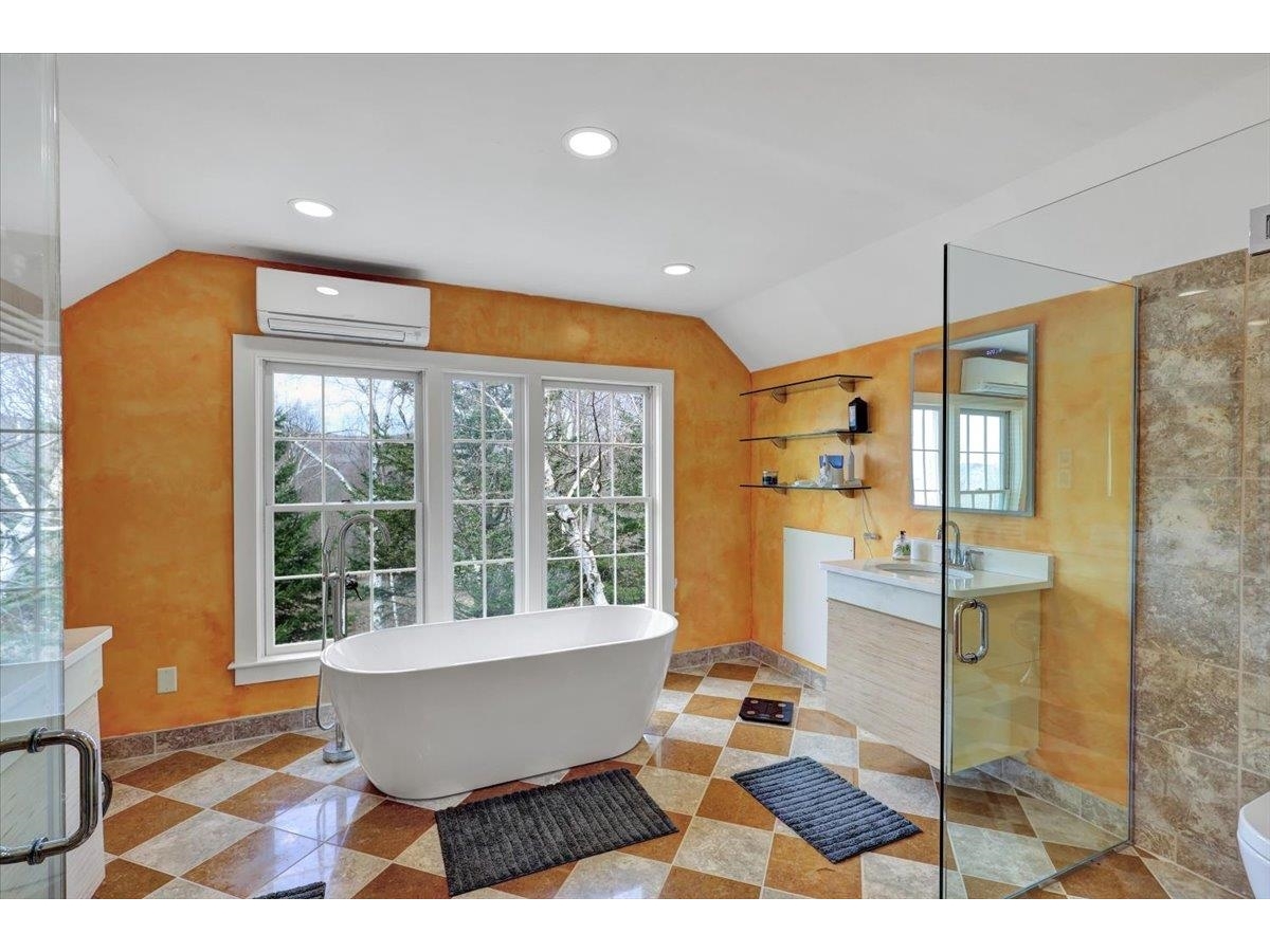 61 McClellan Farm Road