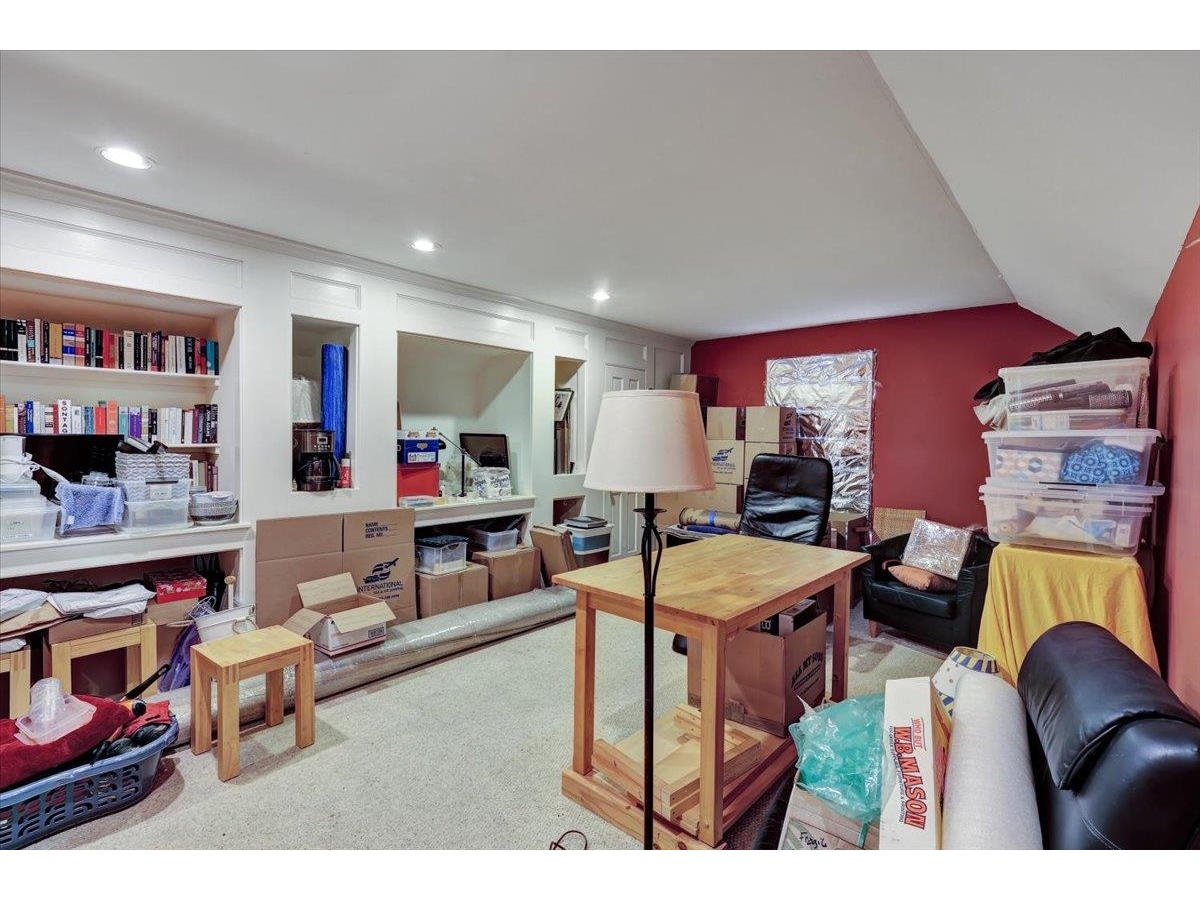 61 McClellan Farm Road
