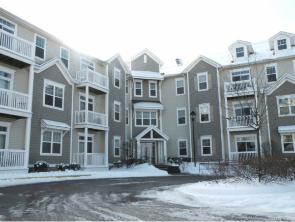 61 Pearl ST, Unit 9