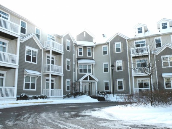 61 Pearl ST, Unit 24