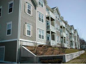 61 Pearl St ST, Unit 33