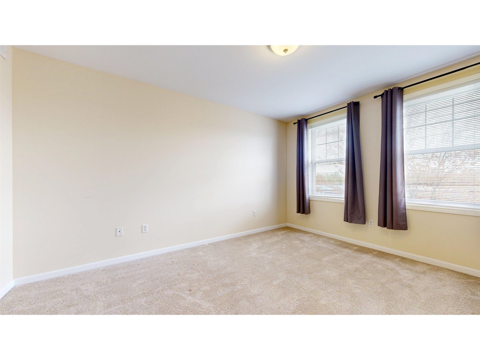 61 Pearl Street, Unit 18