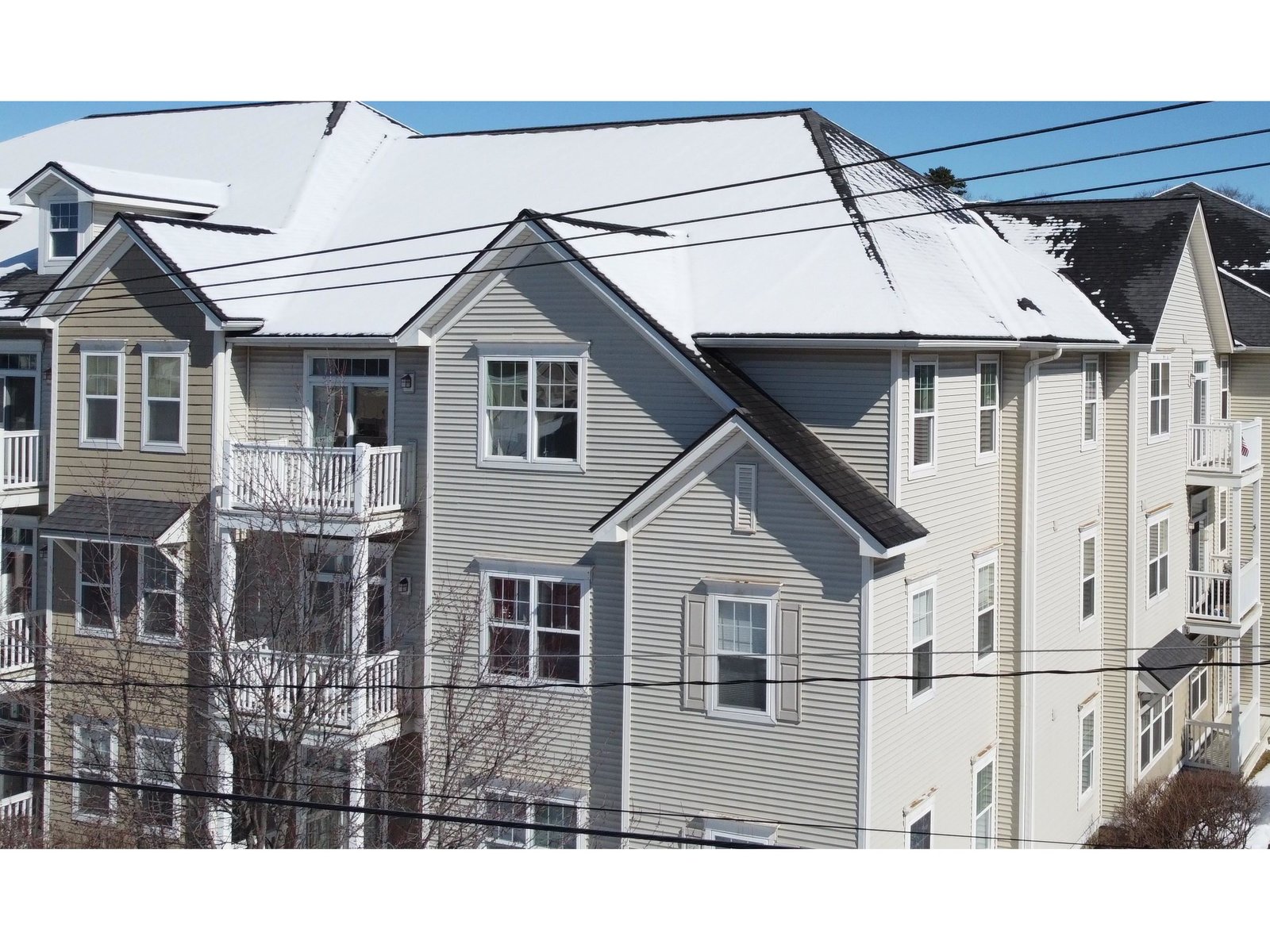 Third Floor Corner Unit