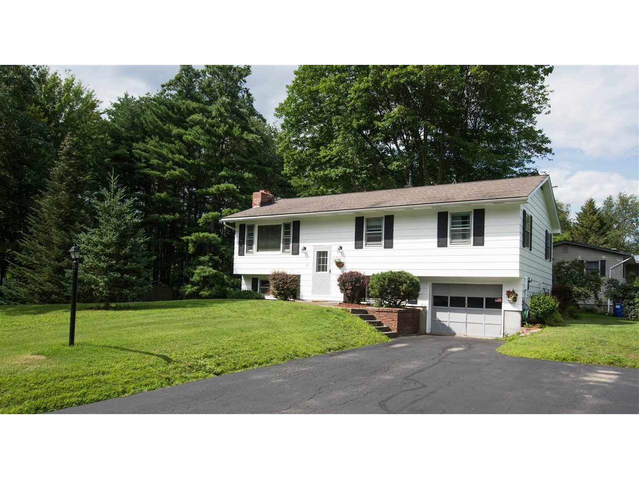 61 Pine Lane Williston, Vermont Sold in 2017