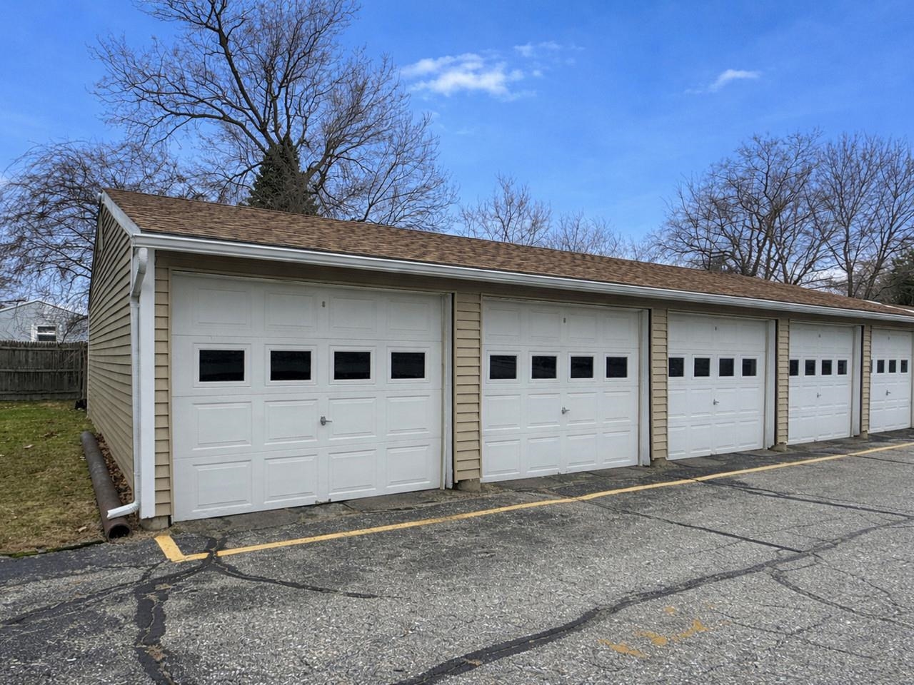 1-Car Garage