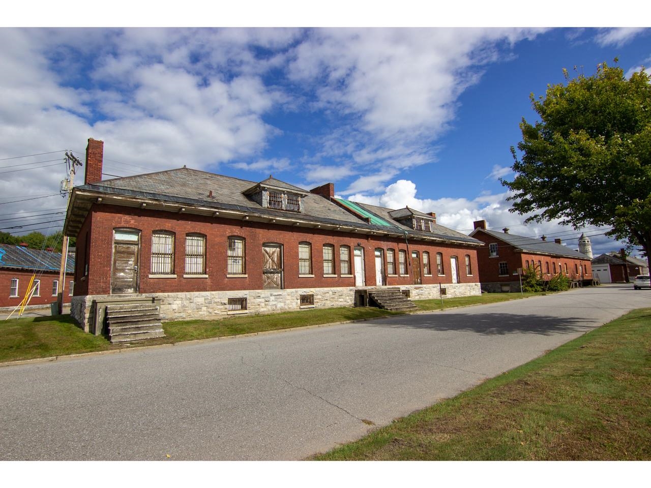 61 Red Pines Lane, Unit 4