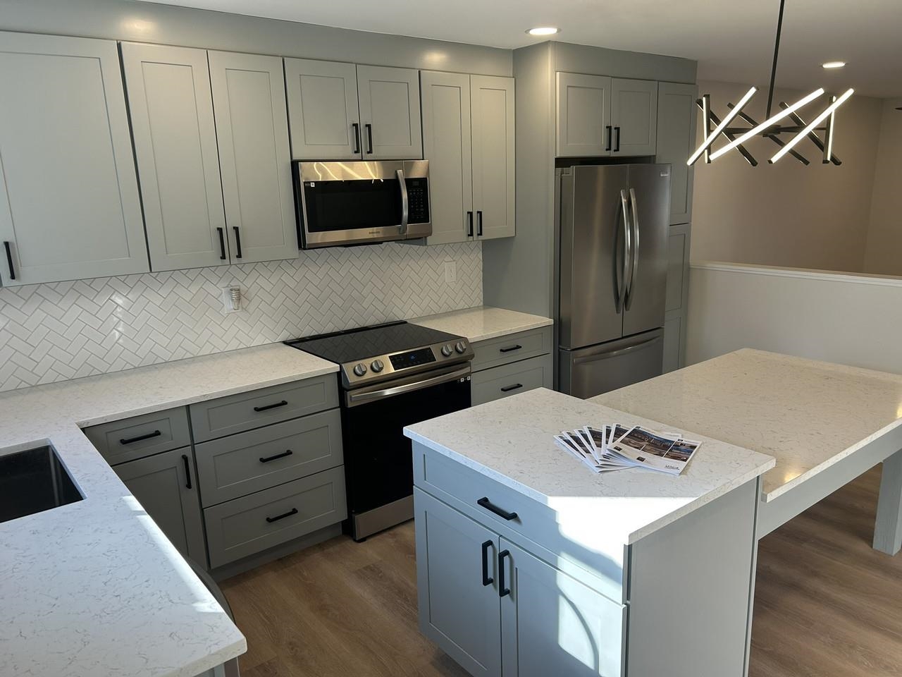 Stainless Kitchen Appliances